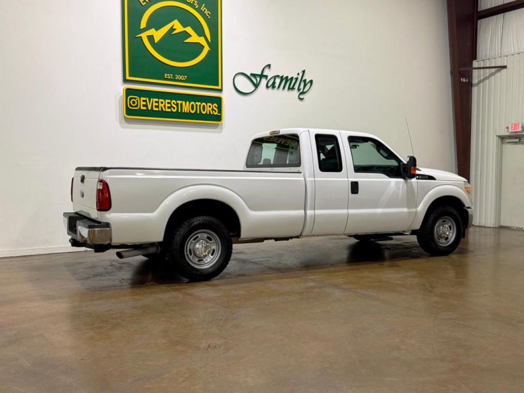 2011 Ford F-250 Image 7