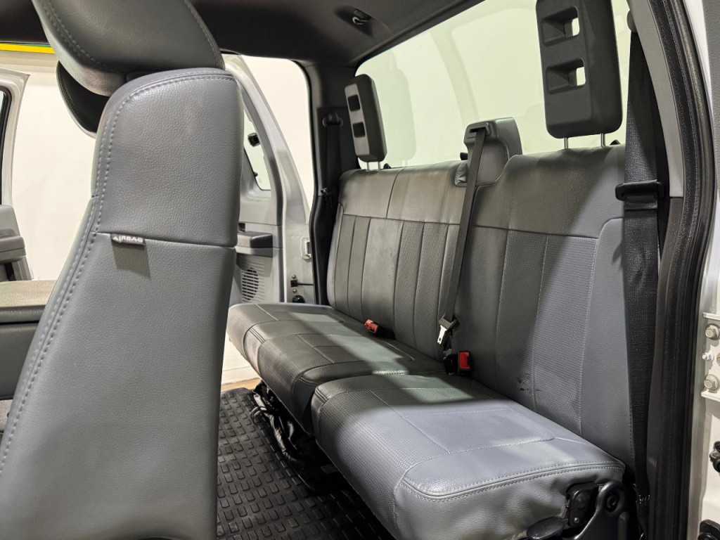 2011 Ford F-250 Image 17