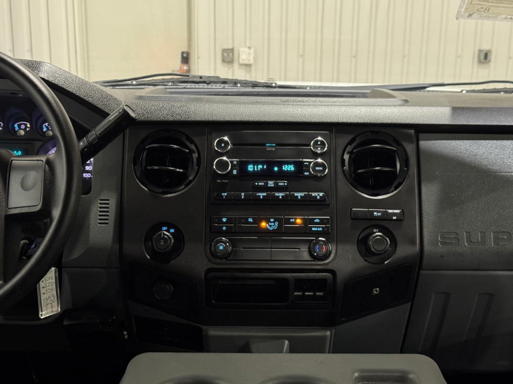 2011 Ford F-250 Image 21
