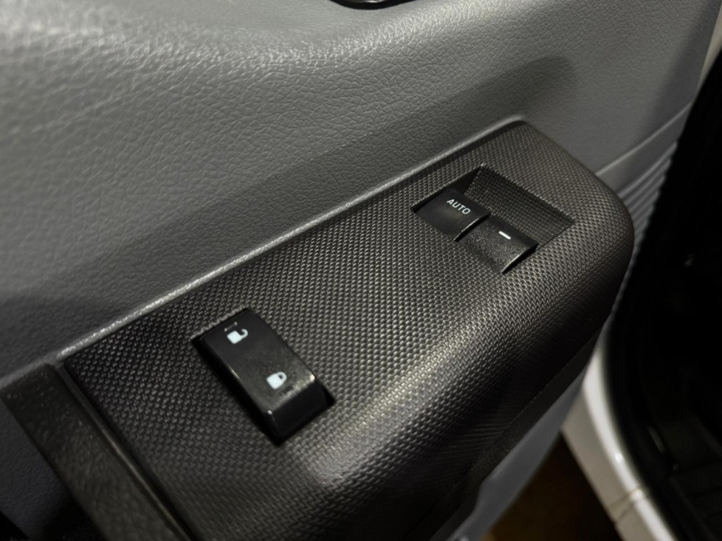 2011 Ford F-250 Image 30