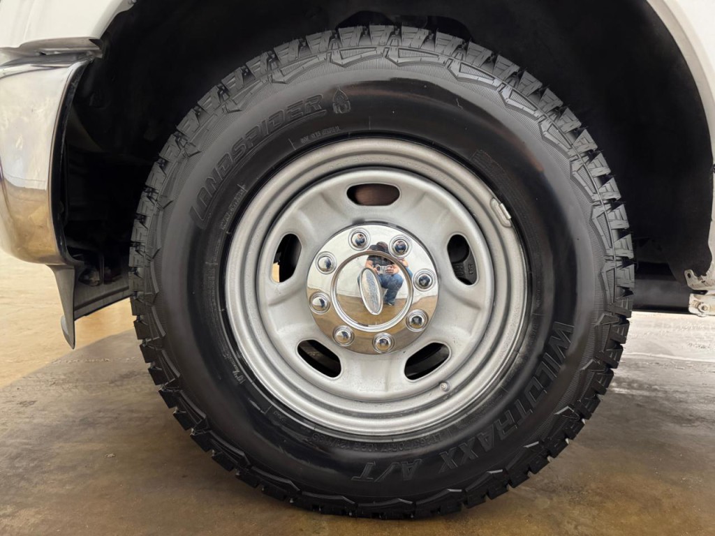 2011 Ford F-250 Image 41