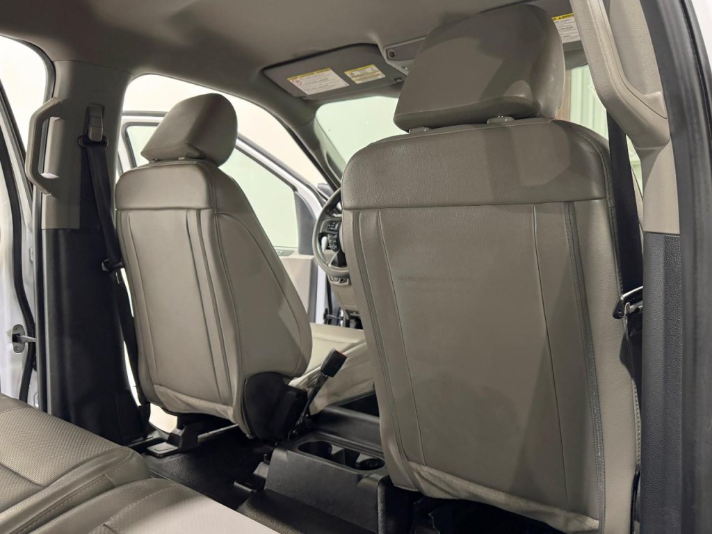 2022 Ford F-250 Image 15