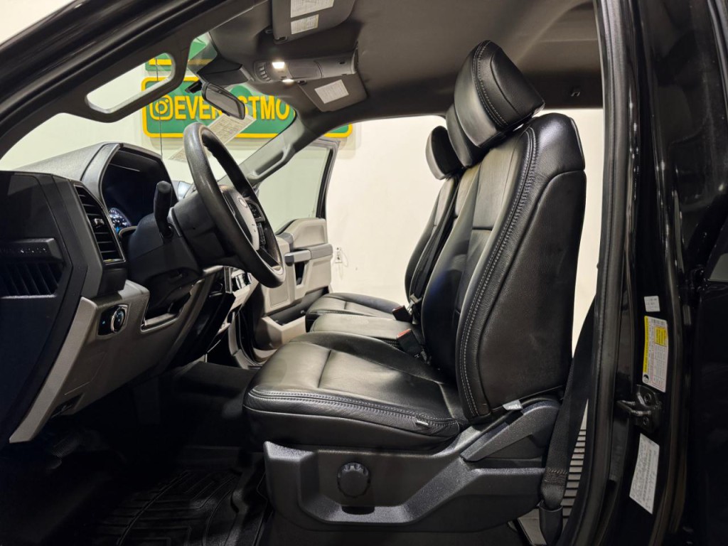 2022 Ford F-250 Image 13