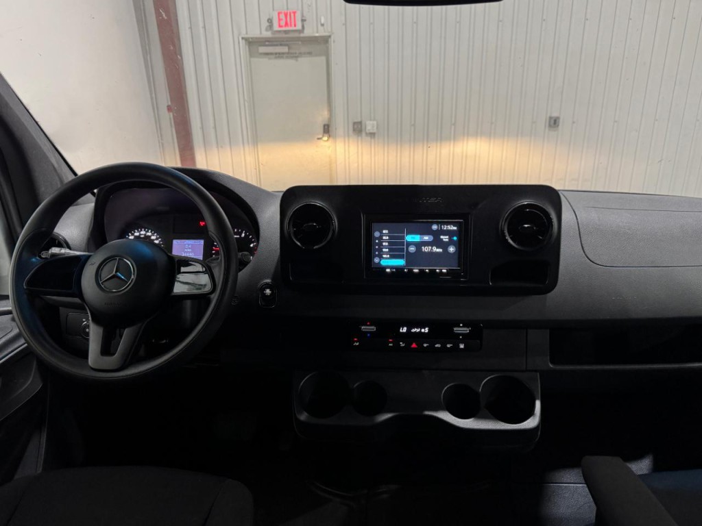 2019 Mercedes-Benz Sprinter Image 7