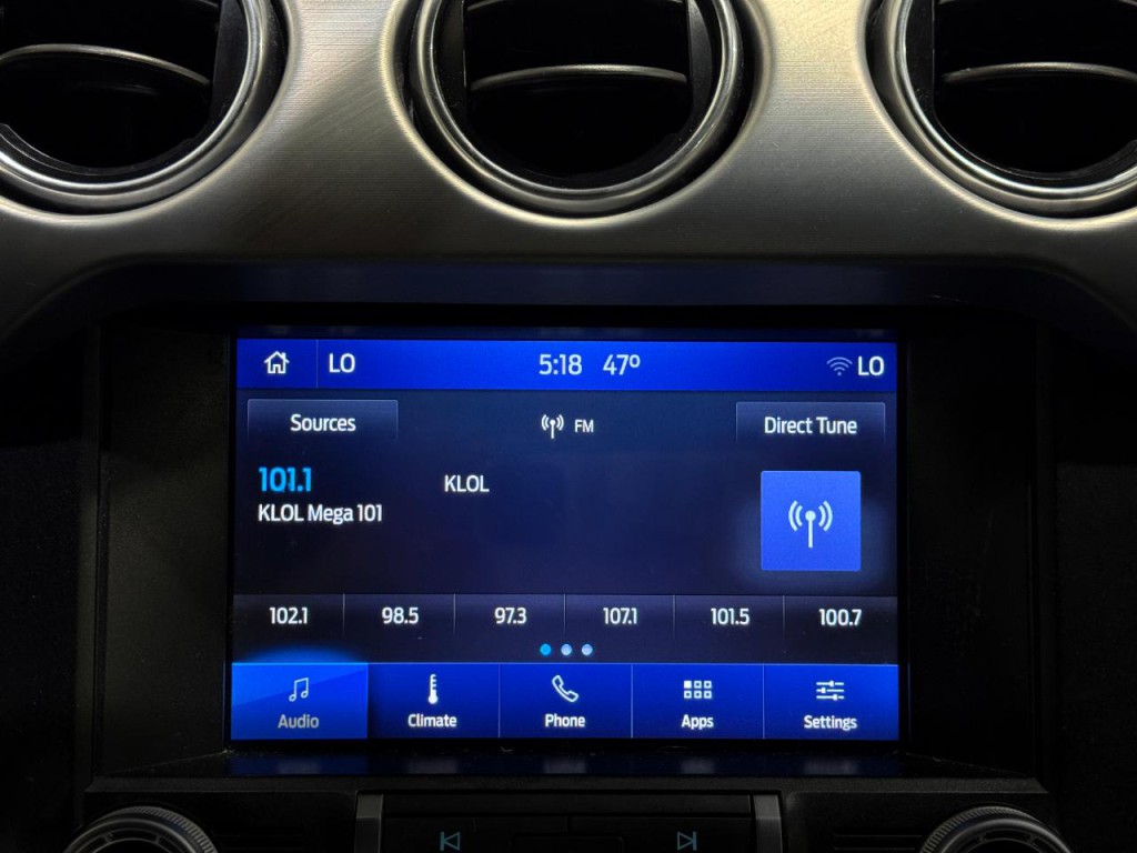 2022 Ford Mustang Image 16