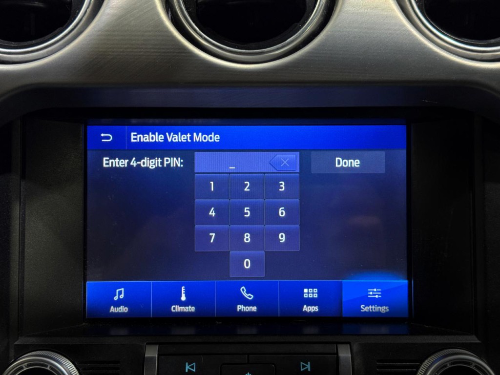 2022 Ford Mustang Image 33