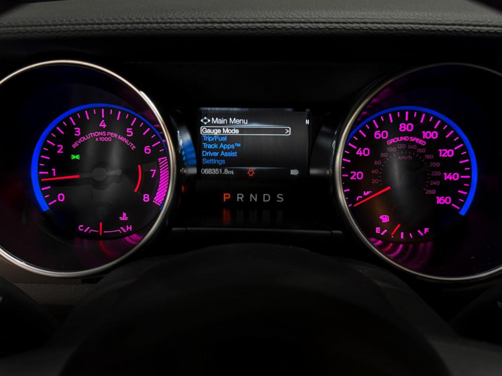 2022 Ford Mustang Image 36