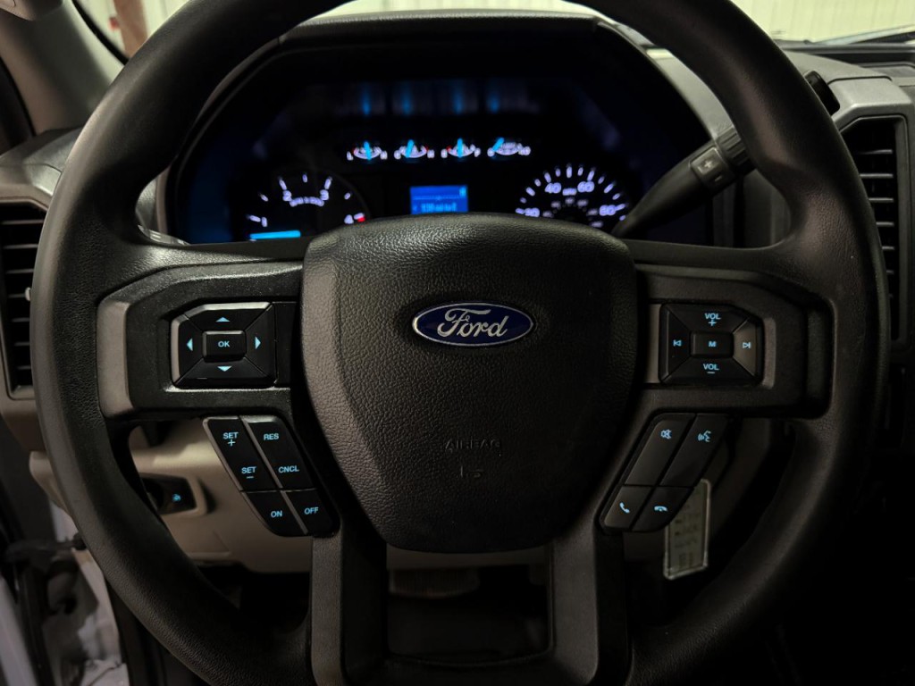 2021 Ford F-350 Image 6