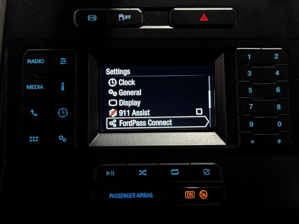 2021 Ford F-350 Image 17