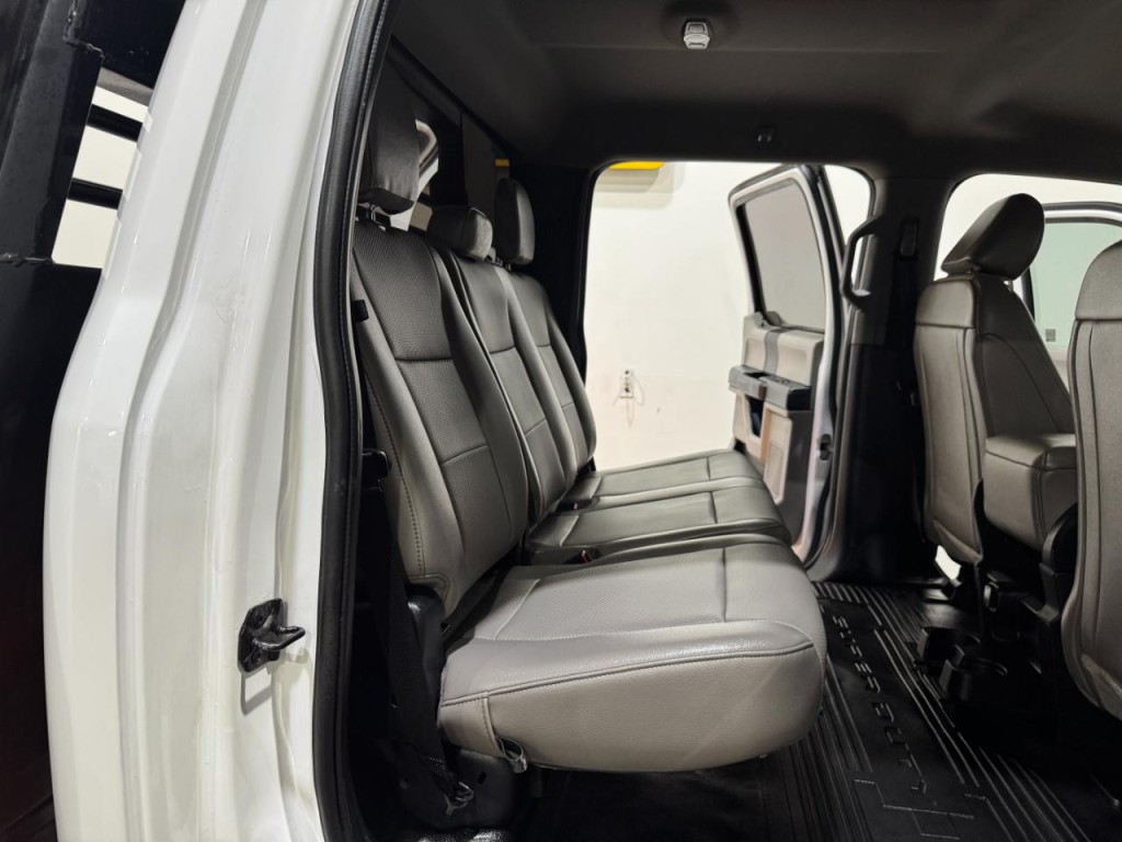 2021 Ford F-350 Image 15
