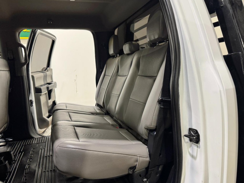 2021 Ford F-350 Image 16