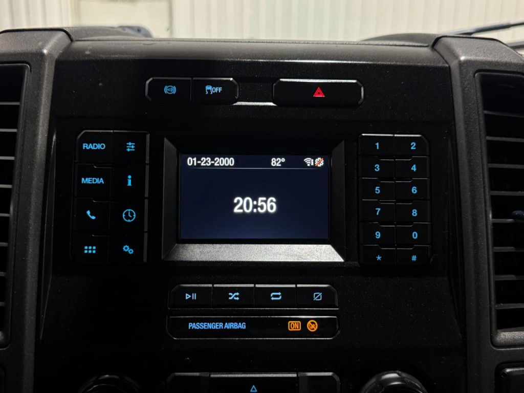 2021 Ford F-350 Image 36