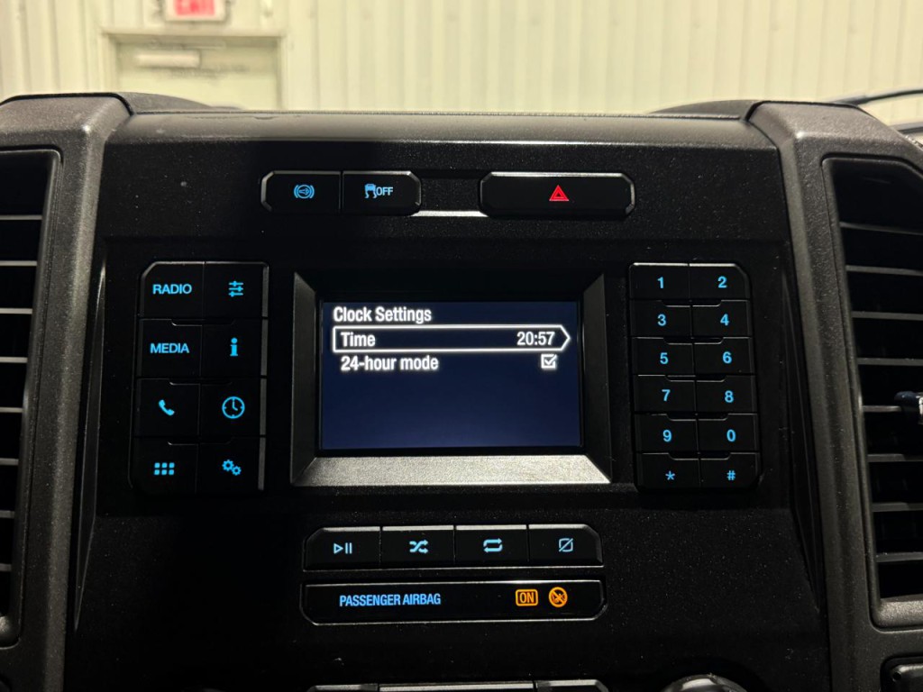 2021 Ford F-350 Image 37