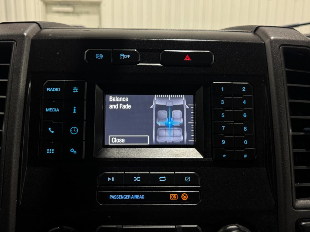 2021 Ford F-350 Image 41