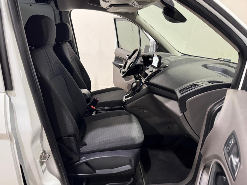 2020 Ford Transit Connect Image 12
