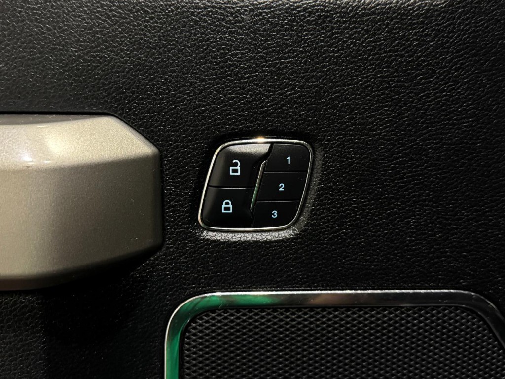 2017 Ford F-250 Image 15