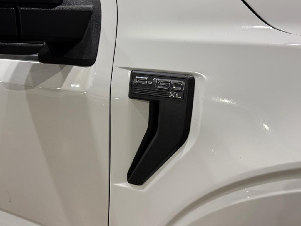 2023 Ford F-150 Image 32