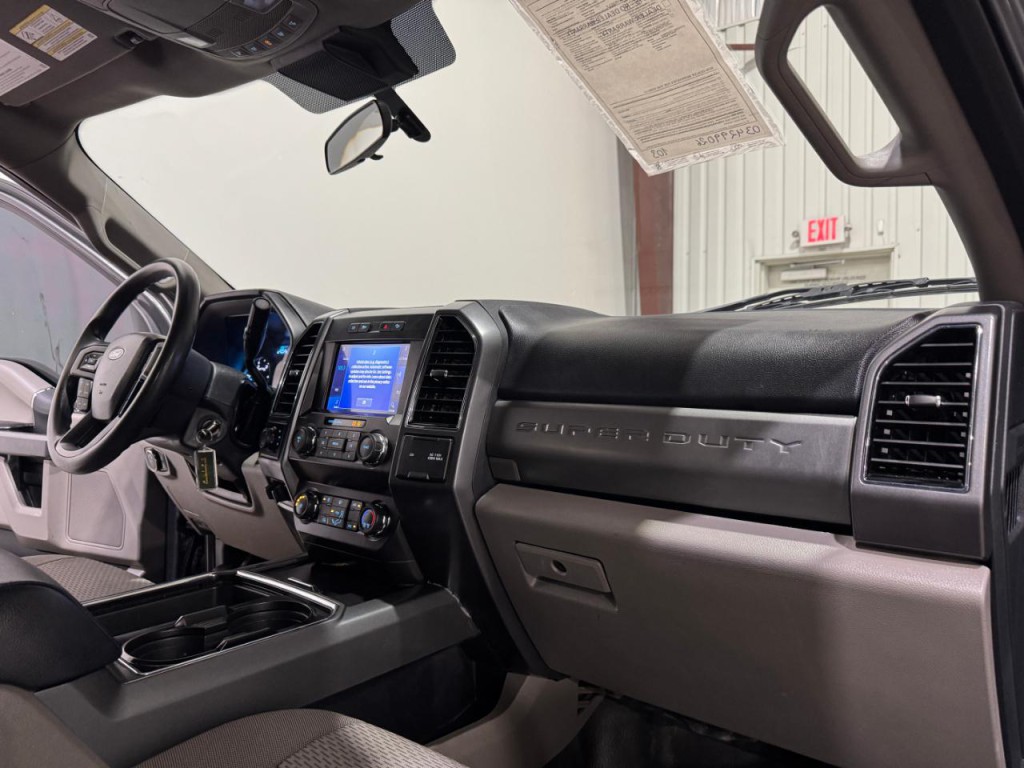 2022 Ford F-250 Image 11