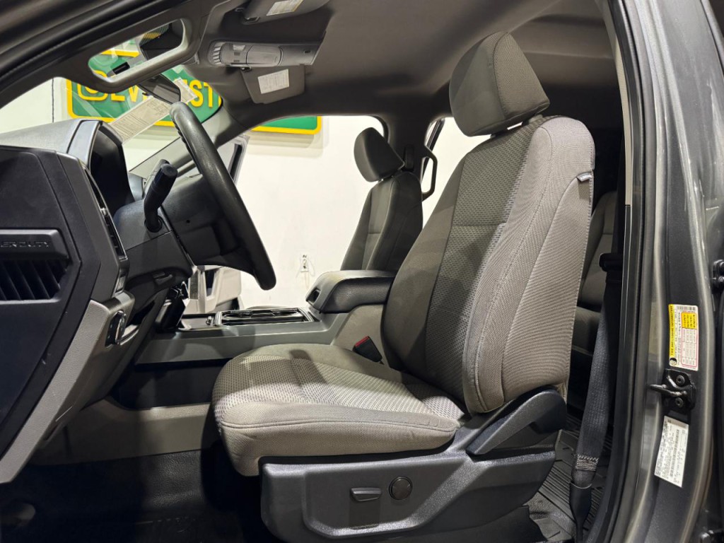2022 Ford F-250 Image 12