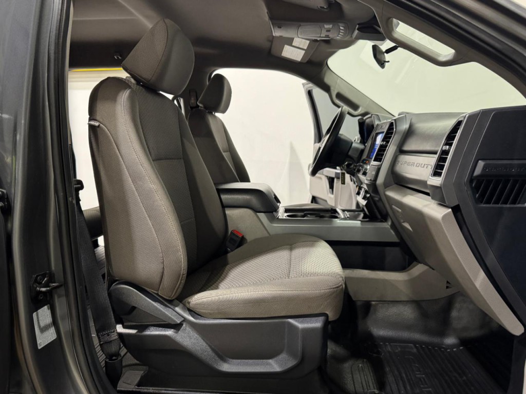 2022 Ford F-250 Image 13