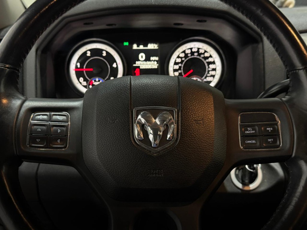 2014 RAM 2500 Image 25