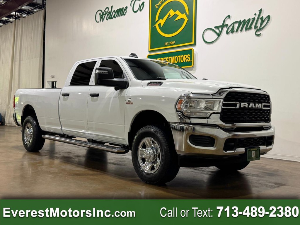 2023 RAM 3500 Image 1