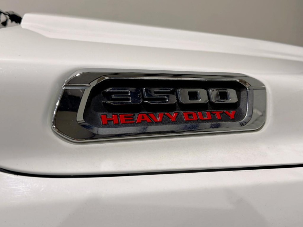 2023 RAM 3500 Image 56