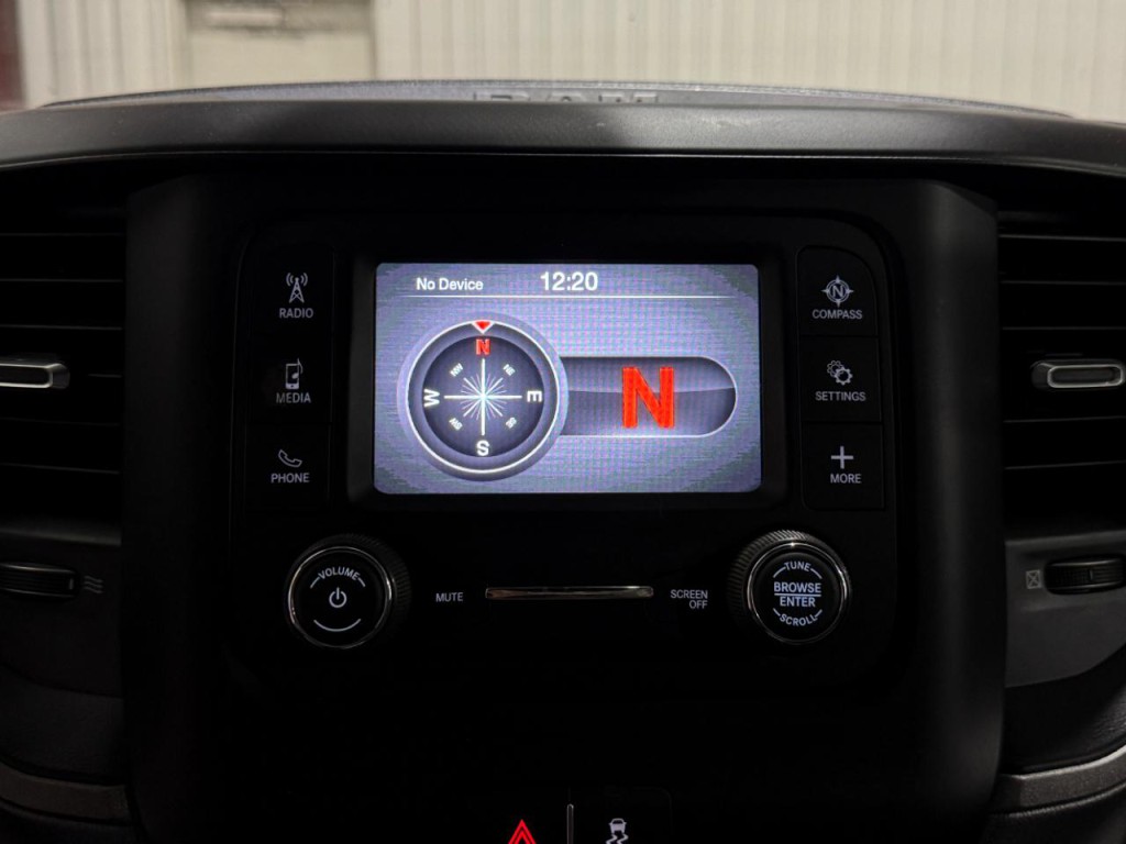 2023 RAM 2500 Image 17