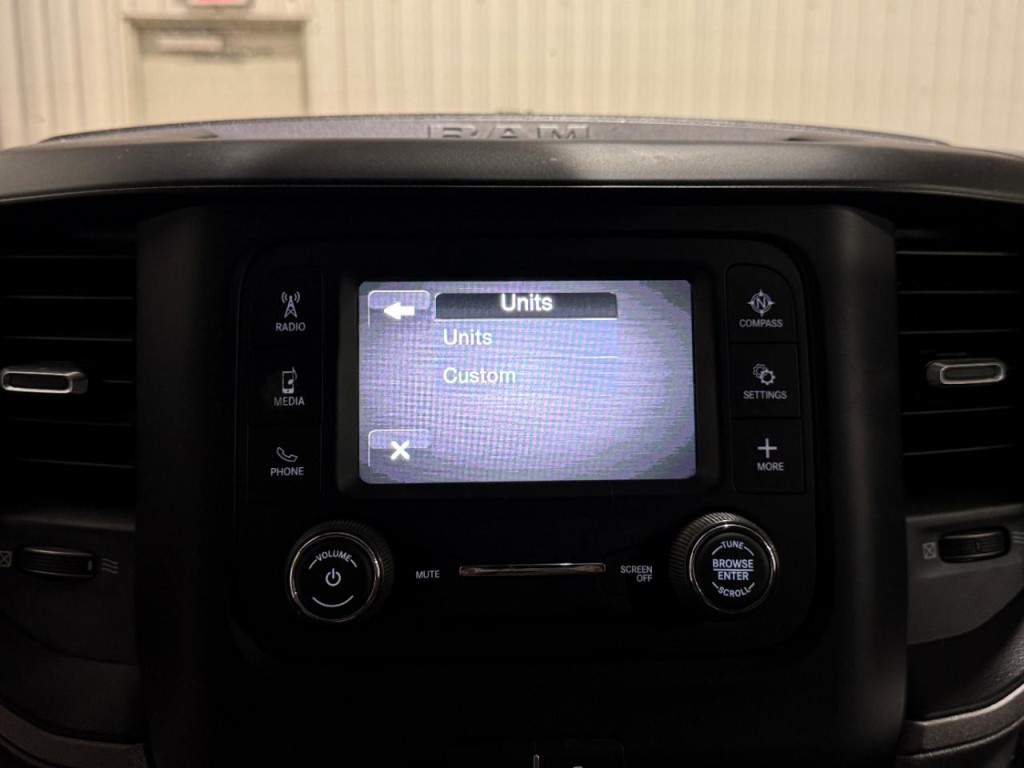 2023 RAM 2500 Image 23