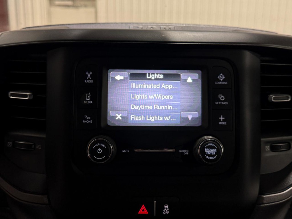 2023 RAM 2500 Image 25