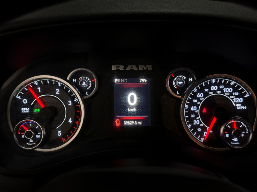 2023 RAM 2500 Image 35