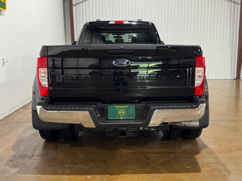 2022 Ford F-350 Image 7