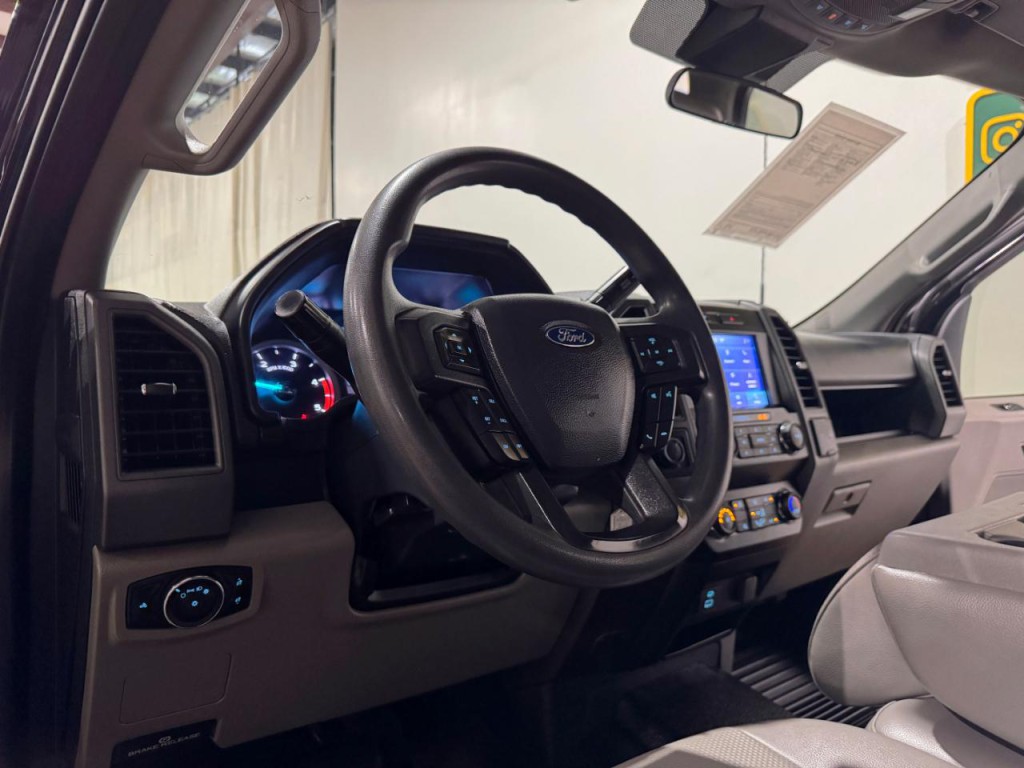 2022 Ford F-350 Image 10