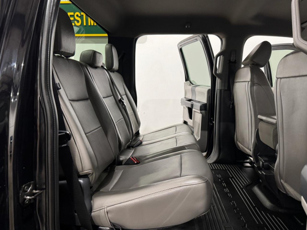 2022 Ford F-350 Image 15