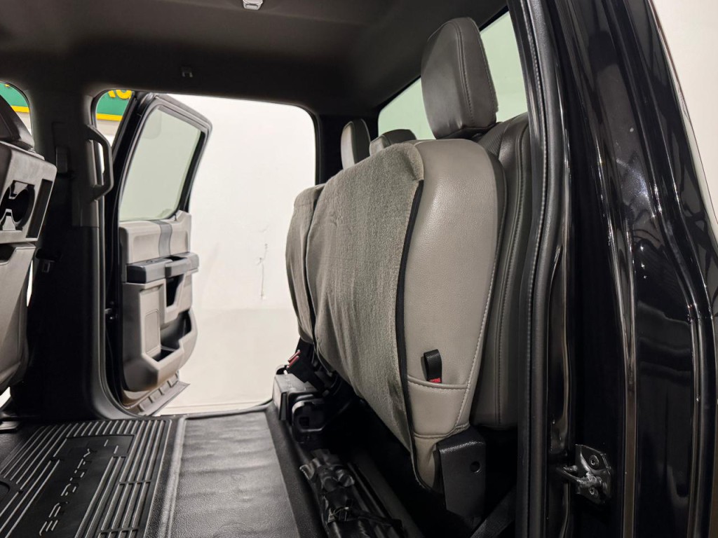 2022 Ford F-350 Image 19