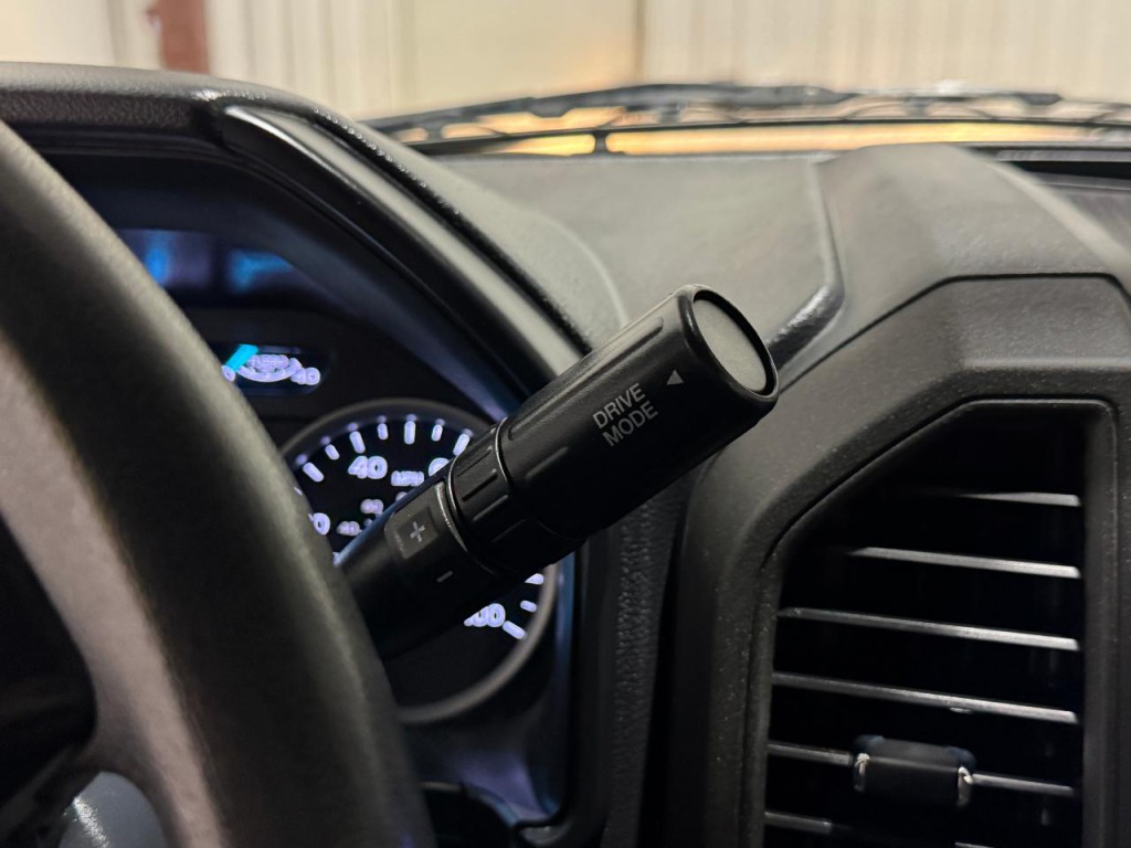 2022 Ford F-350 Image 25