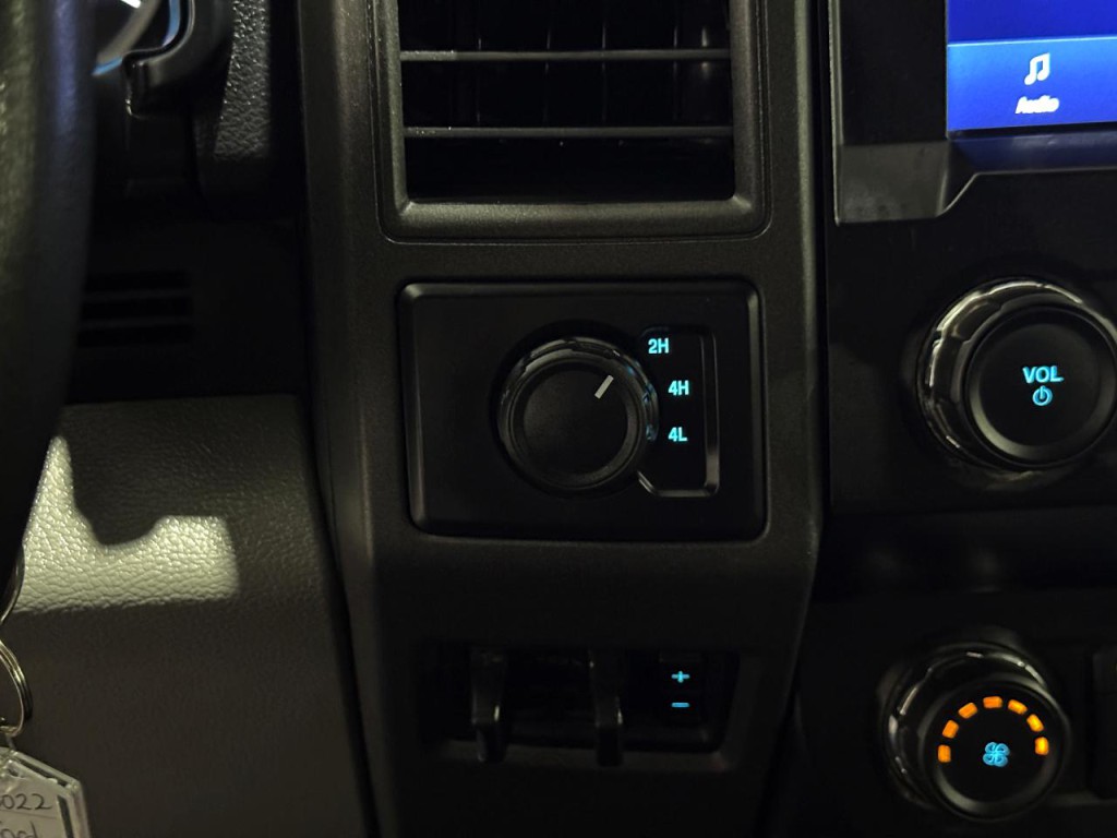 2022 Ford F-350 Image 26