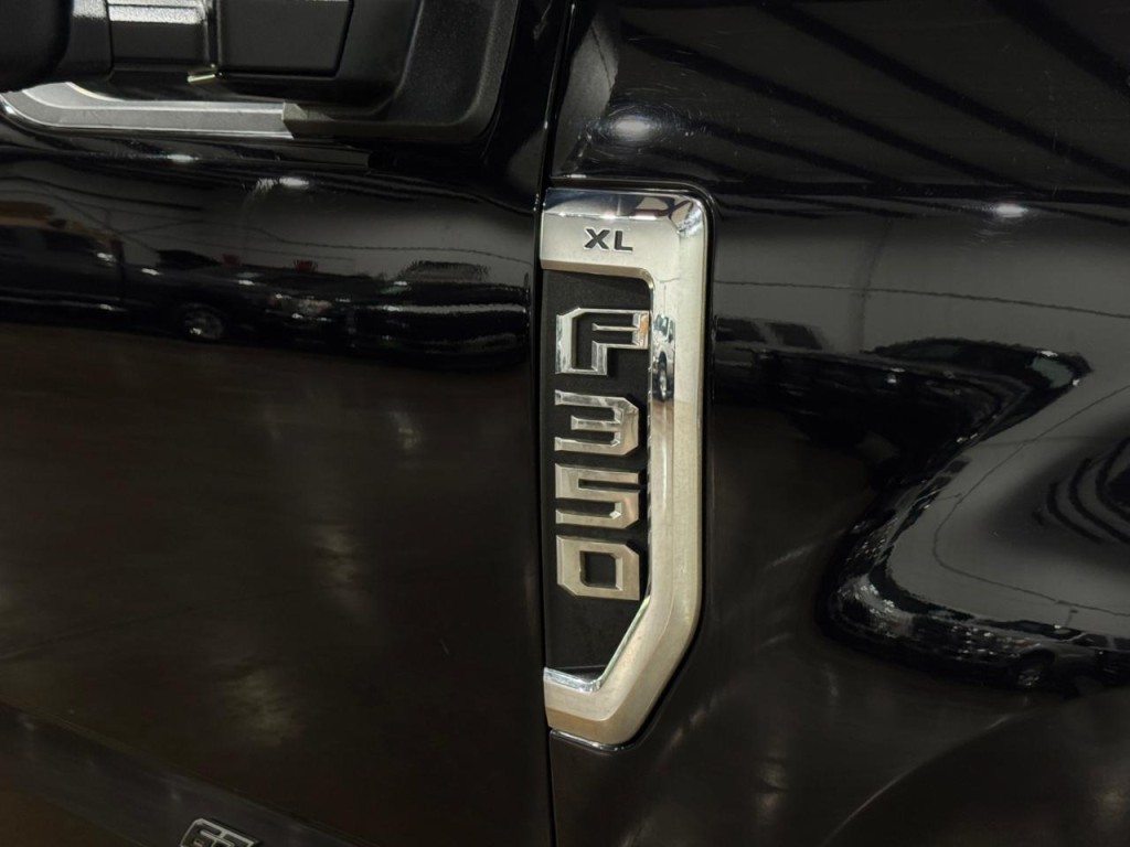2022 Ford F-350 Image 44