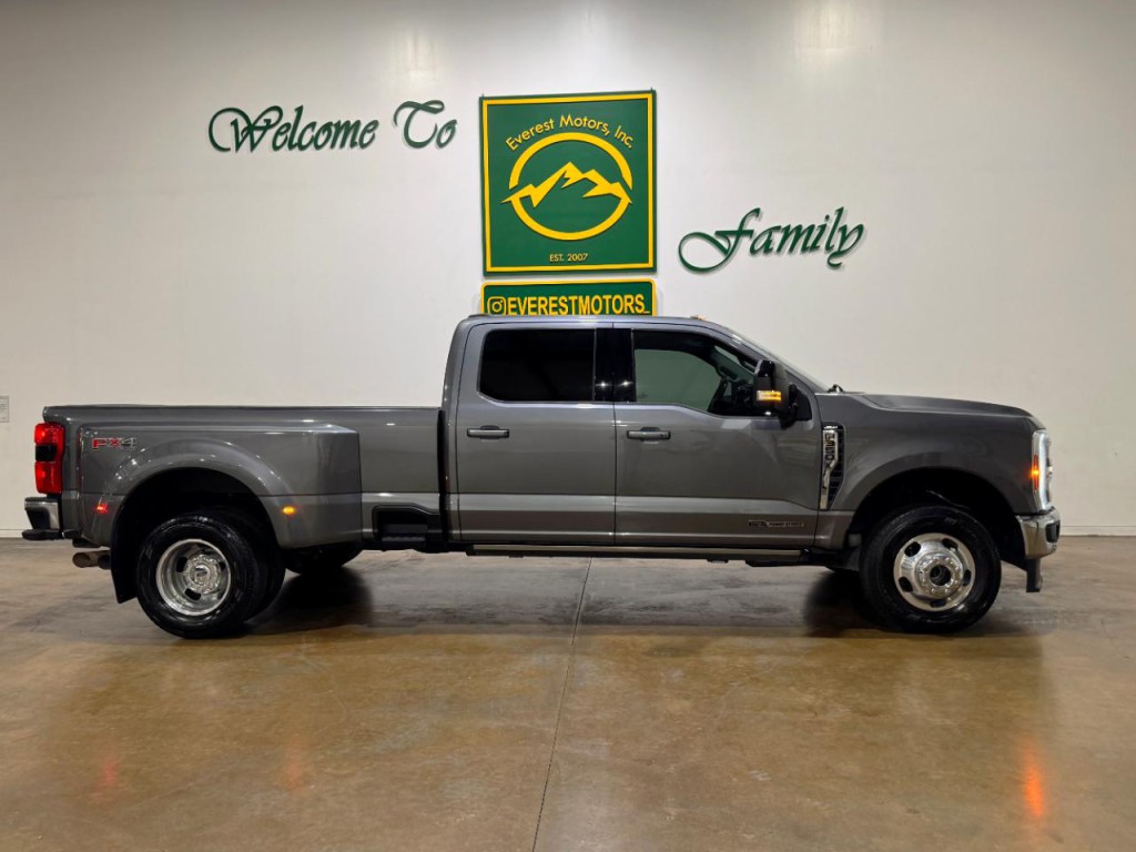 2024 Ford F-350 Image 2