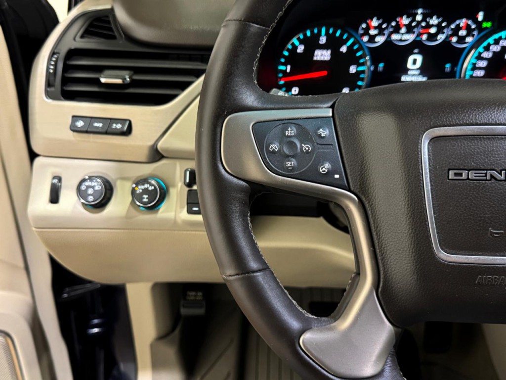 2019 GMC Yukon Image 24