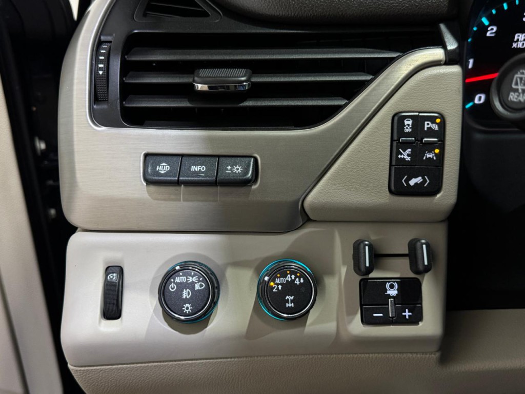 2019 GMC Yukon Image 28