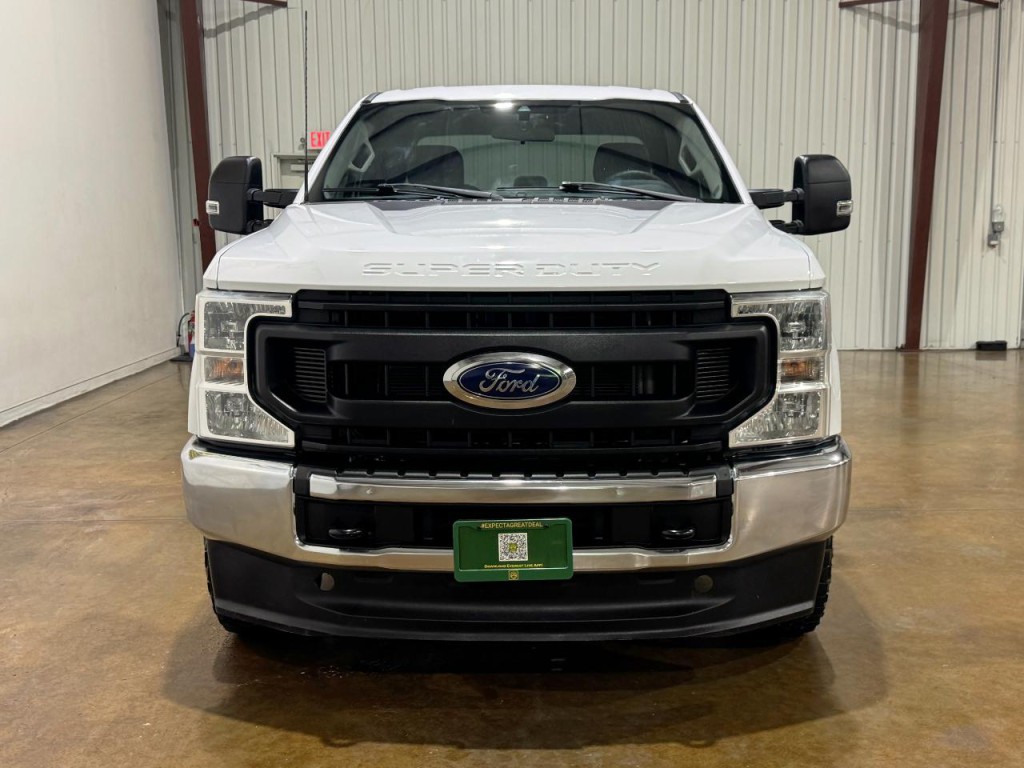 2022 Ford F-250 Image 2