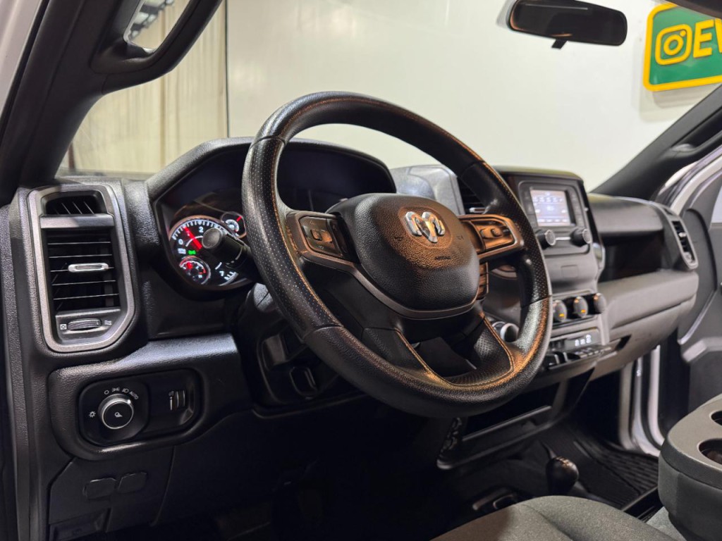 2023 RAM 2500 Image 10