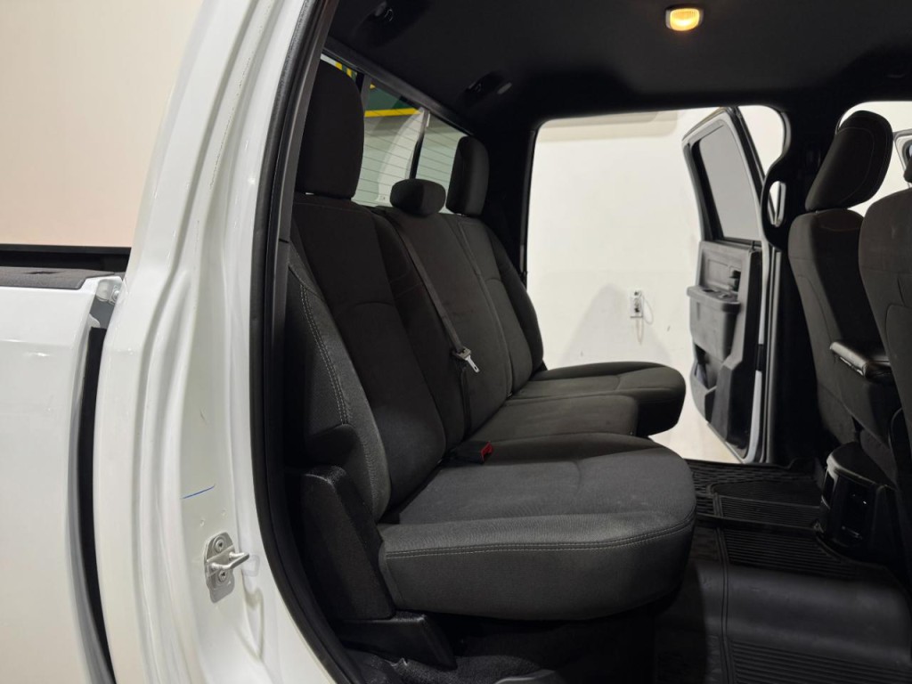 2023 RAM 2500 Image 15