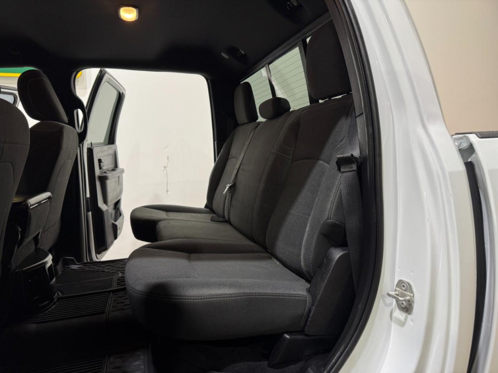 2023 RAM 2500 Image 16