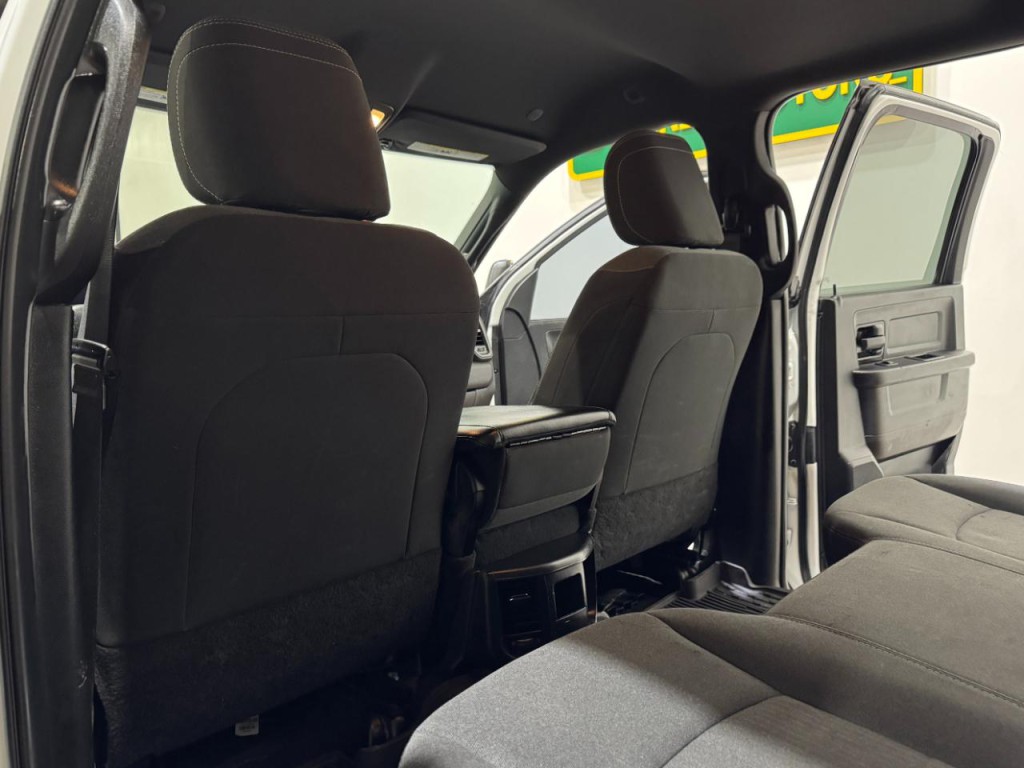 2023 RAM 2500 Image 18