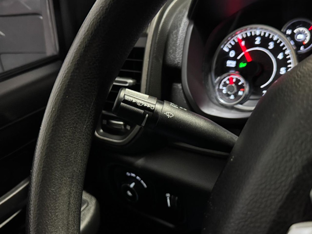 2023 RAM 2500 Image 24