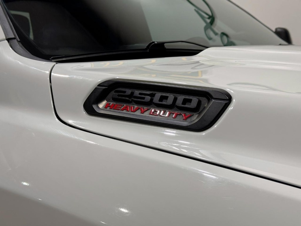 2023 RAM 2500 Image 43