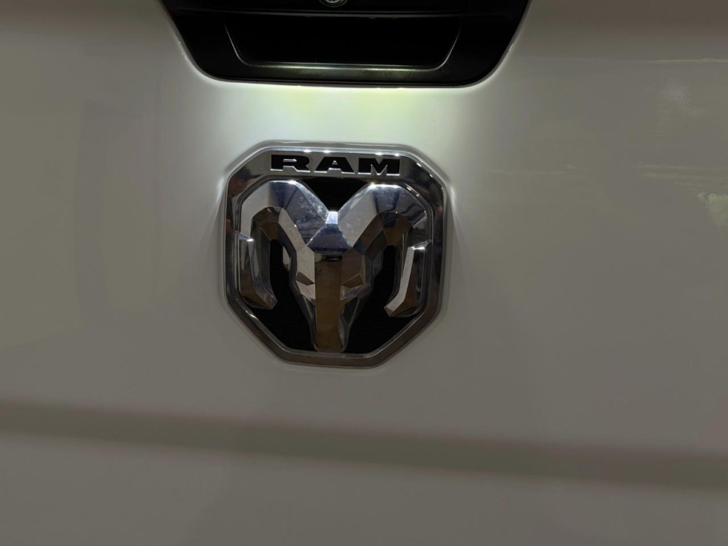 2023 RAM 2500 Image 44