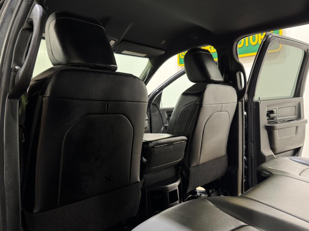 2022 RAM 3500 Image 18
